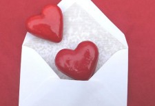 Исследователи выяснили, какие подарки на День влюбленных самые романтичные